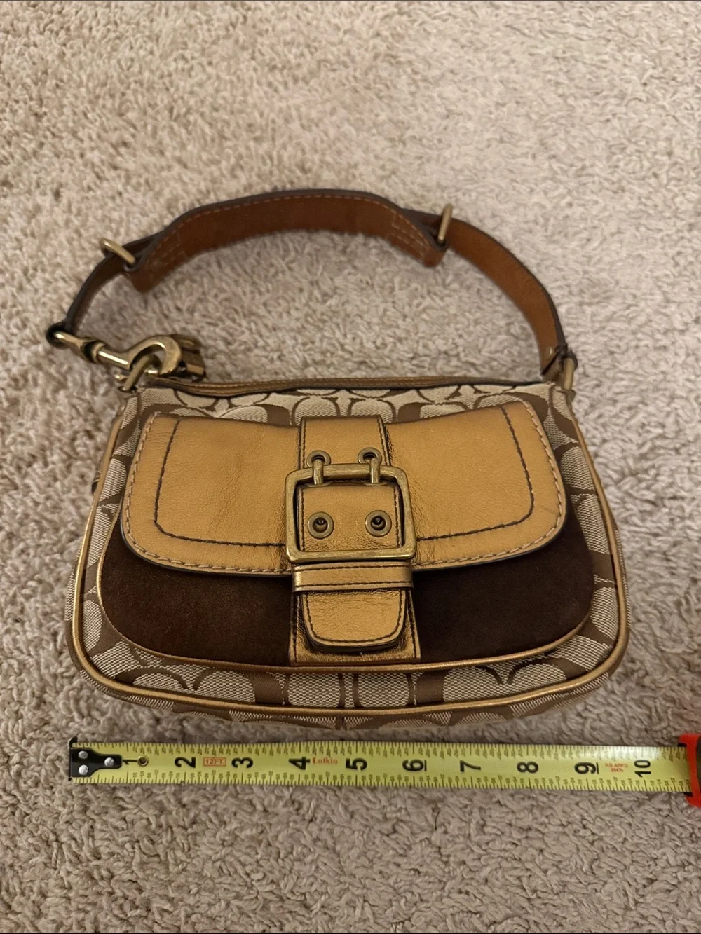 Coach stylish metallic